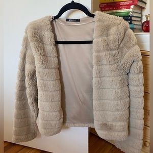 Gina Tracot Size M jacket